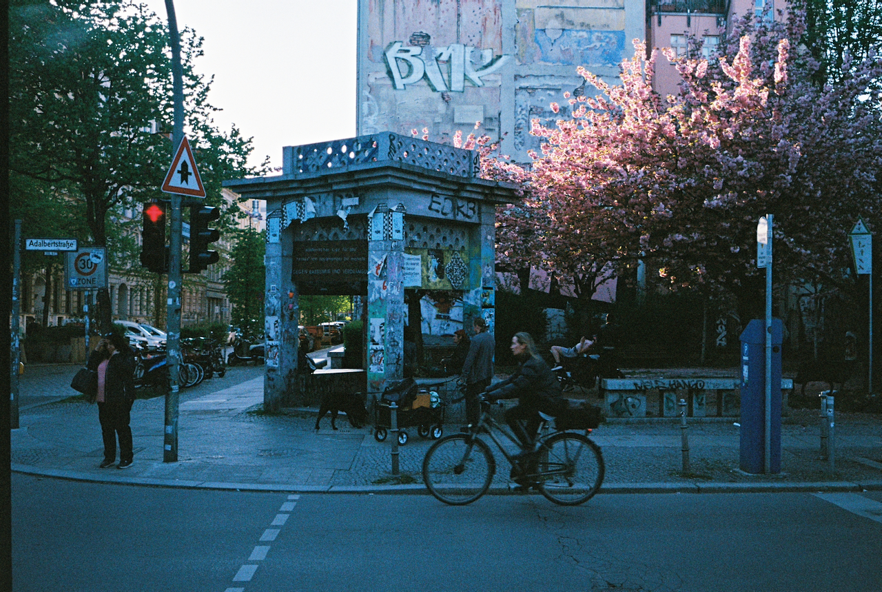 R1-03104-0014.png