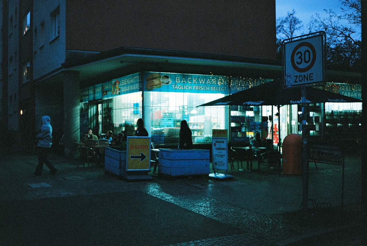 R1-03106-0022.png