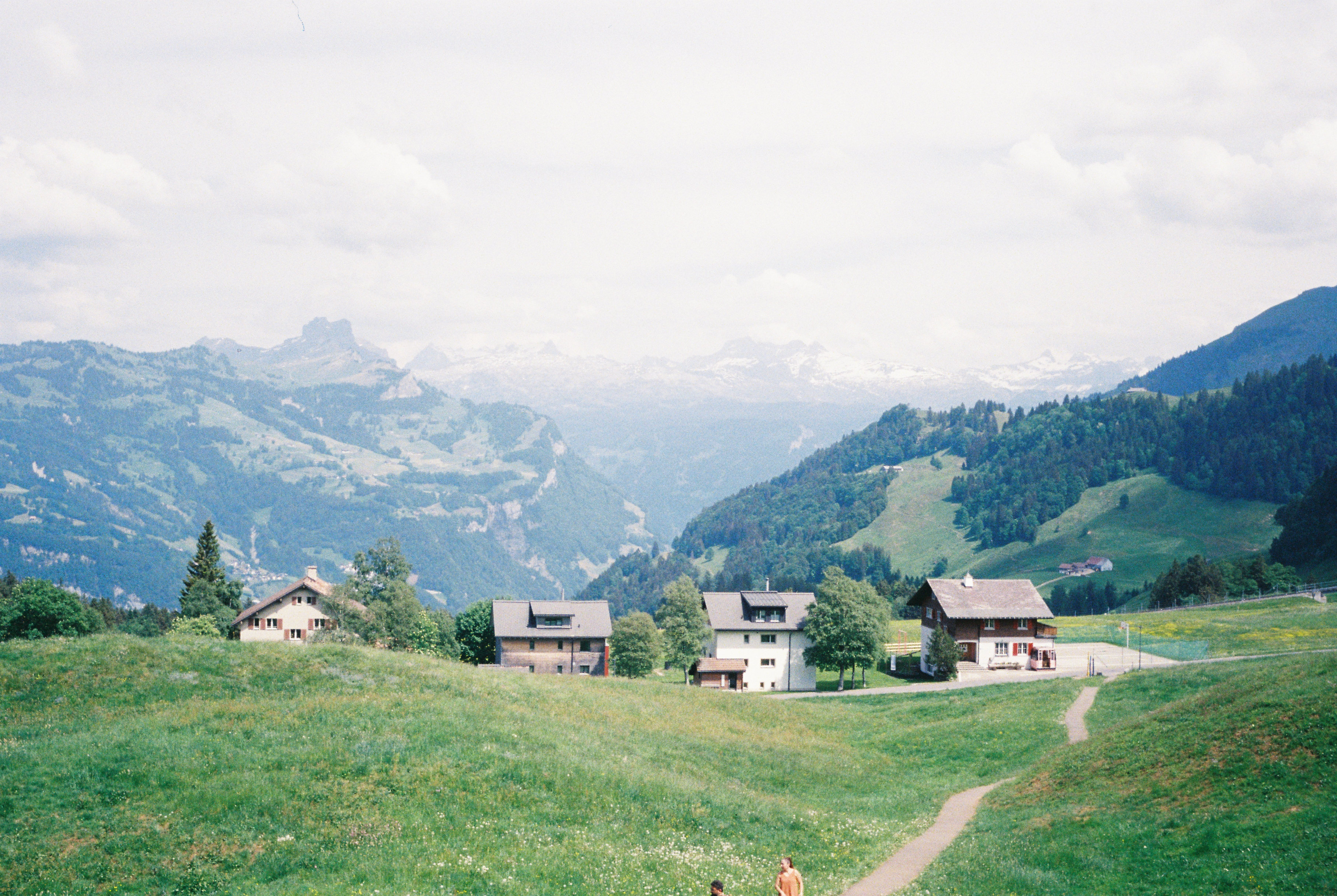 R1-09145-0006.png